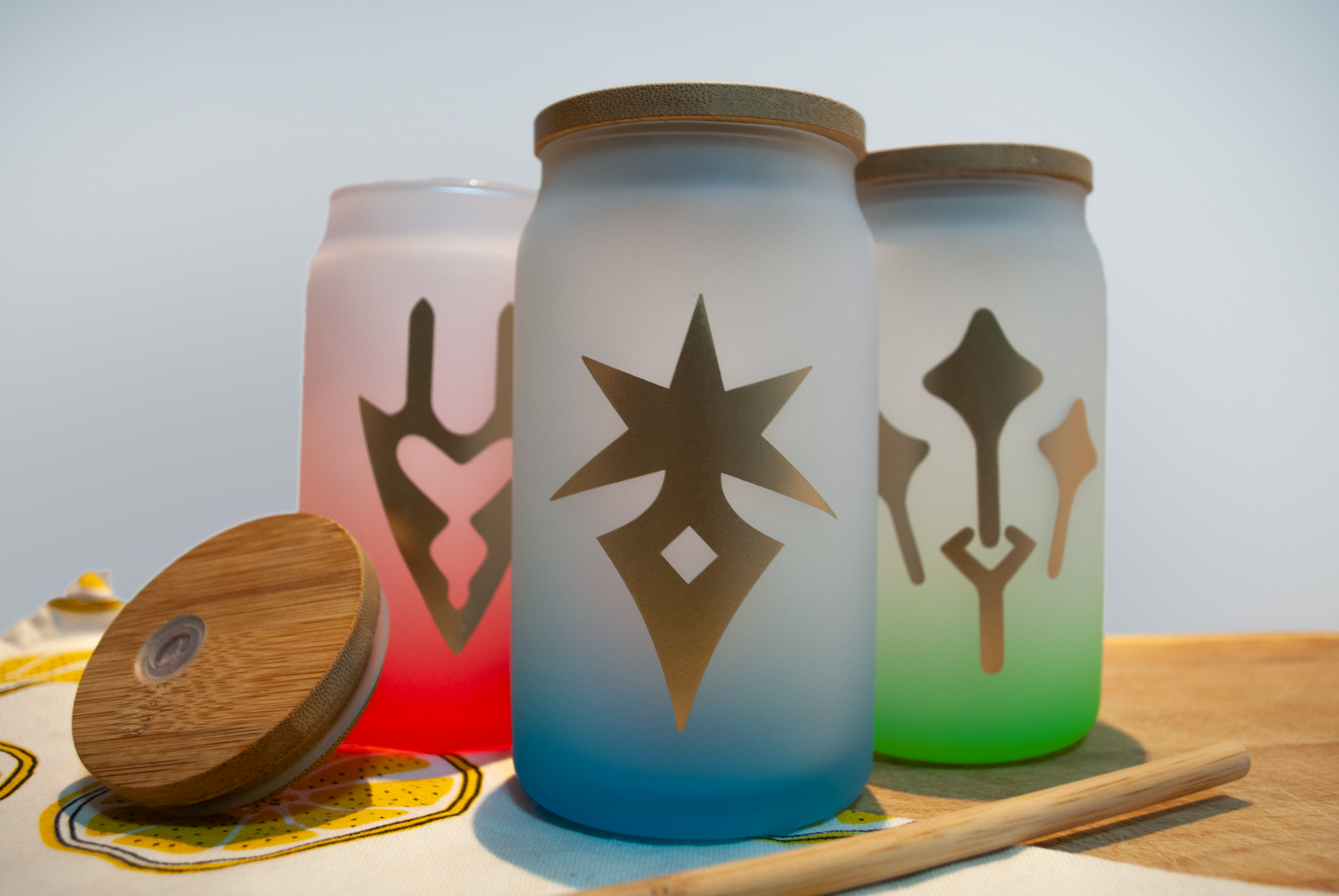 Final Fantasy XIV Glass Tumbler with Gold Job Icons - FFXIV Gifts & Merch - Unique Gamer Drinkware